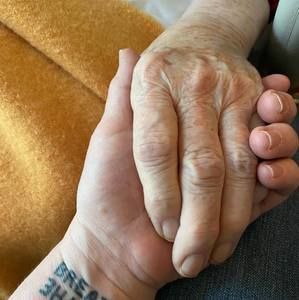 Meet your Posher, Annie